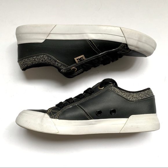 COPY - DC Danni SE skateboard sneaker in Black Leather Size 6 - Picture 4 of 8